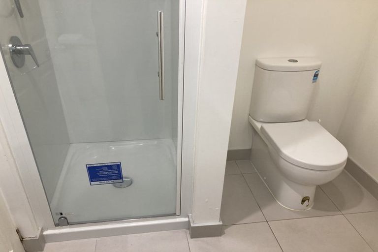 Photo of property in 9a/66 Mount Eden Road, Mount Eden, Auckland, 1024