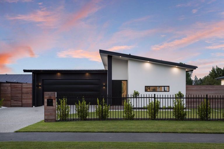 Photo of property in 11 Petre Lane, East Taieri, Mosgiel, 9024