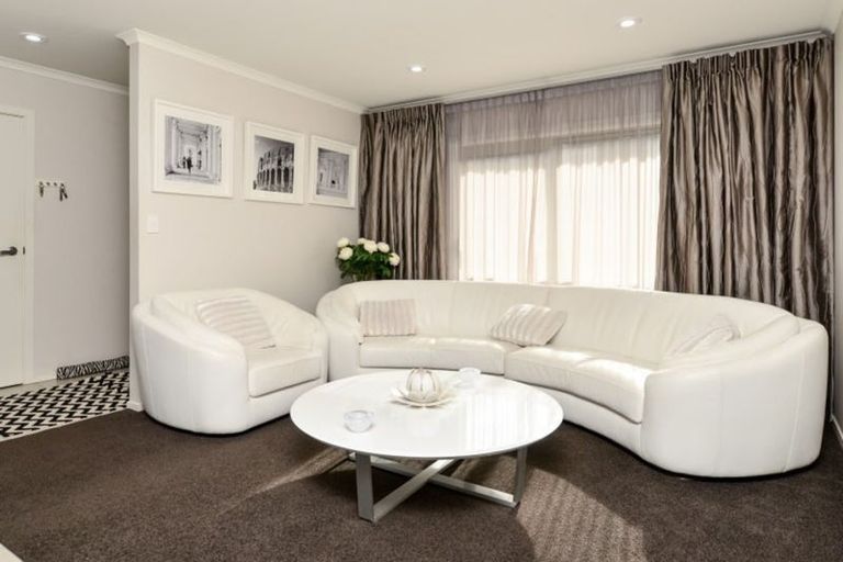 Photo of property in 8/19 Abbotsford Street, Whitiora, Hamilton, 3200