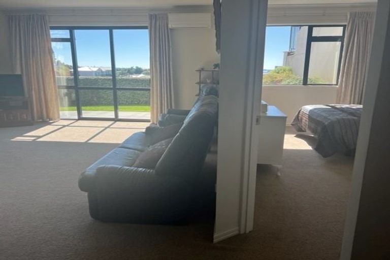 Photo of property in 16 Parkland Rise, Omokoroa, 3114