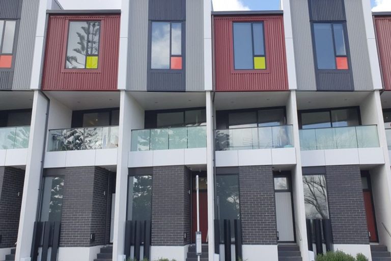 Photo of property in 1824 Great North Road, Avondale, Auckland, 1026