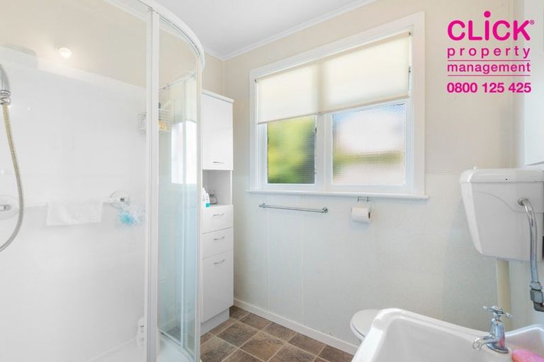 Photo of property in 37 Clyde Street, Kinmont Park, Mosgiel, 9024