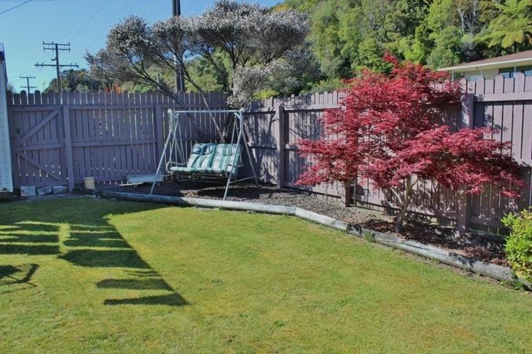 Photo of property in 256 Patons Rock Road, Patons Rock, Takaka, 7182