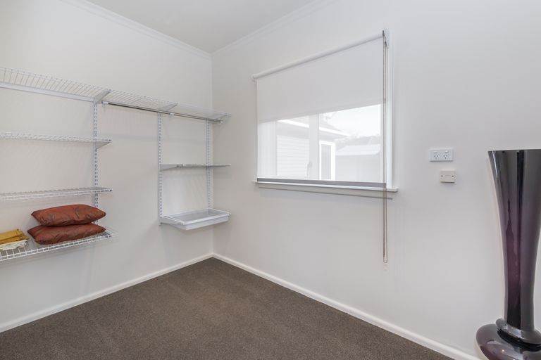 Photo of property in 250 Opawa Road, Hillsborough, Christchurch, 8022