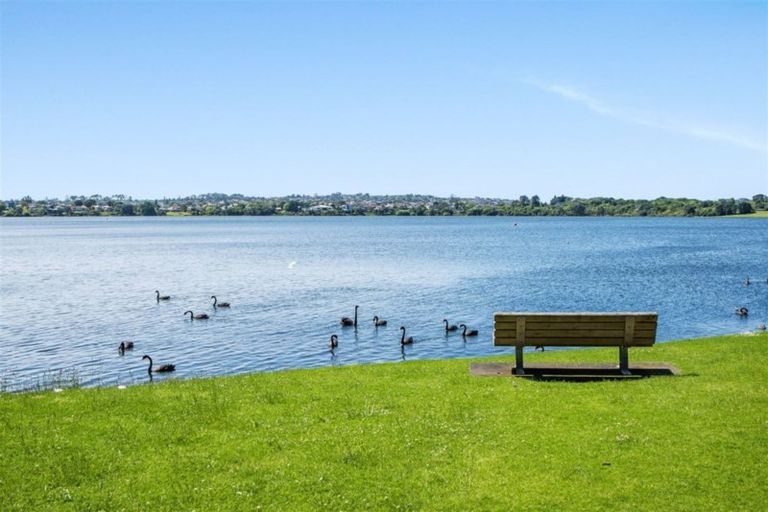 Photo of property in 402/28 Killarney Street, Takapuna, Auckland, 0622