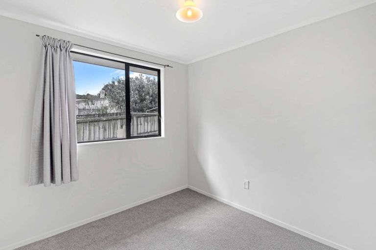 Photo of property in 1/7 Inca Place, Red Hill, Papakura, 2110