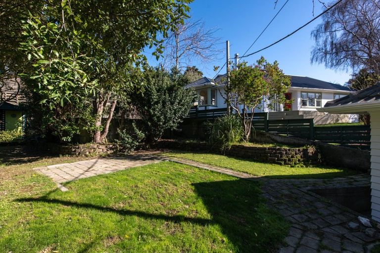 Photo of property in 36 Redwood Avenue, Tawa, Wellington, 5028