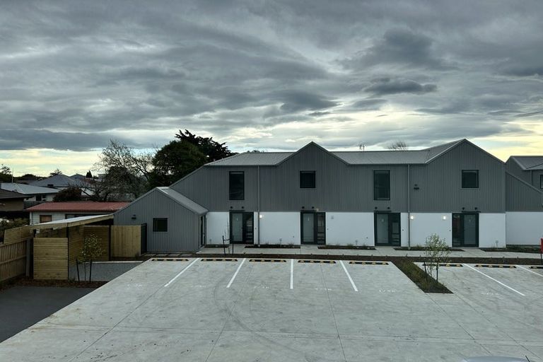 Photo of property in 3/30 Frederick Street, Waltham, Christchurch, 8011