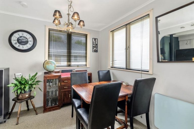 Photo of property in 25 Kahu Street, Utuhina, Rotorua, 3015