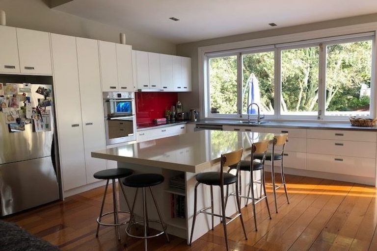 Photo of property in 54 Mozeley Avenue, Devonport, Auckland, 0624