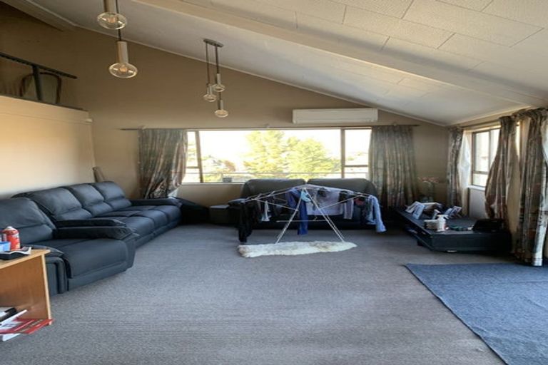 Photo of property in 12 Coulson Place, Alexandra, 9320