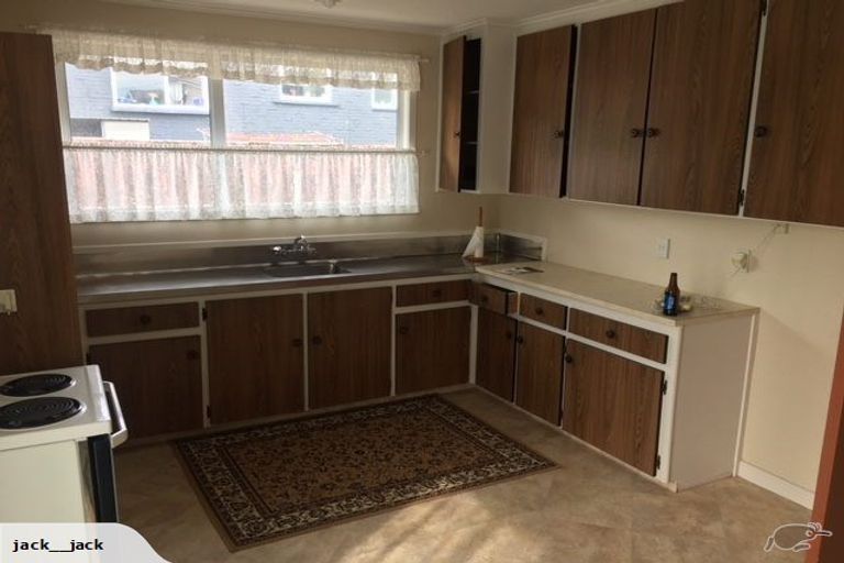 Photo of property in 38 Mclean Street, Strandon, New Plymouth, 4312