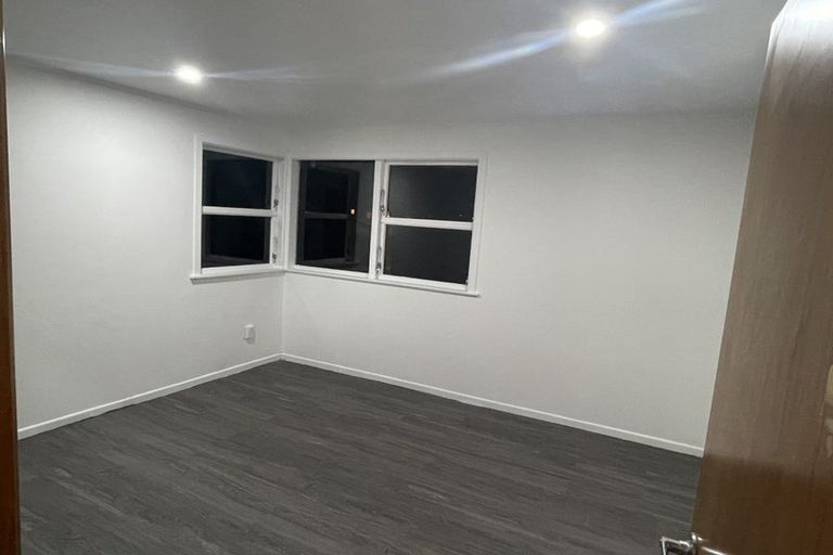 Photo of property in 20 Orion Street, Papakura, 2110
