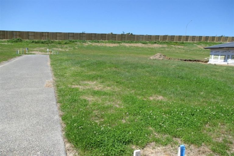 Photo of property in 21 Whakaturou Crescent, Pyes Pa, Tauranga, 3112