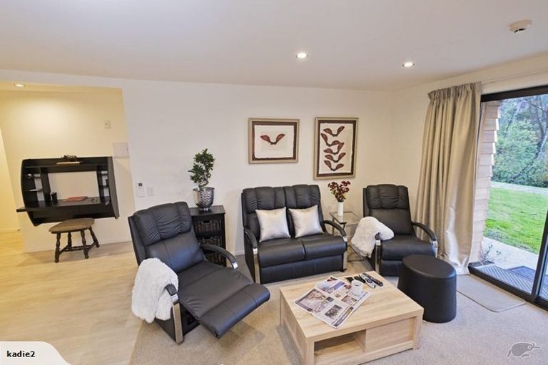 Photo of property in 3/67 Andrews Road, Queenstown, 9300