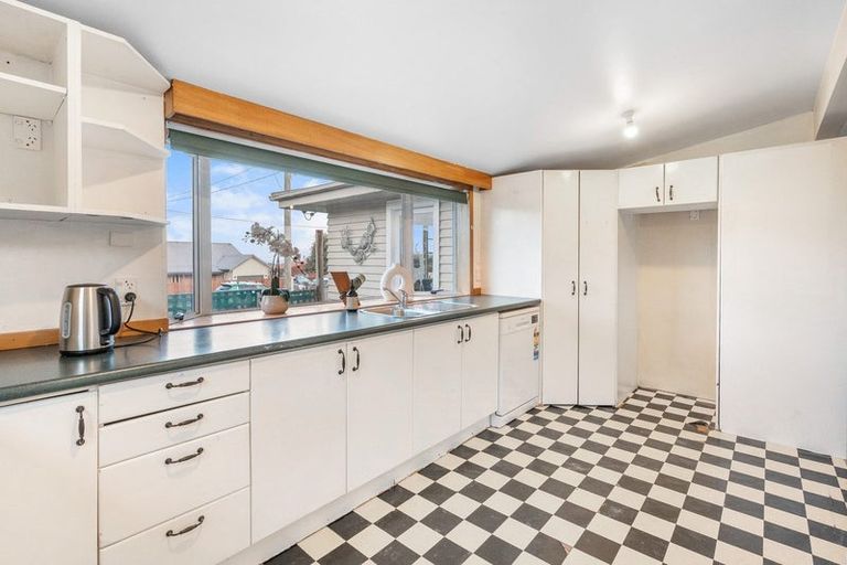 Photo of property in 34 Edna Street, Ocean View, Dunedin, 9035