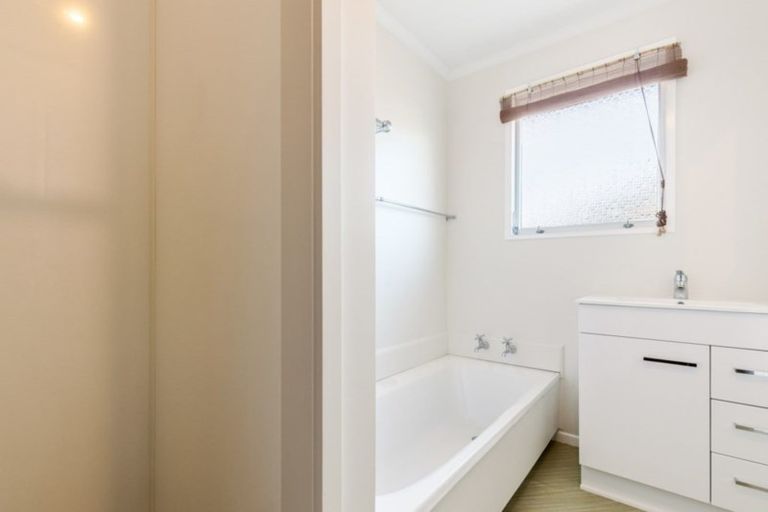 Photo of property in 19 Seadown Crescent, Amberley, 7410