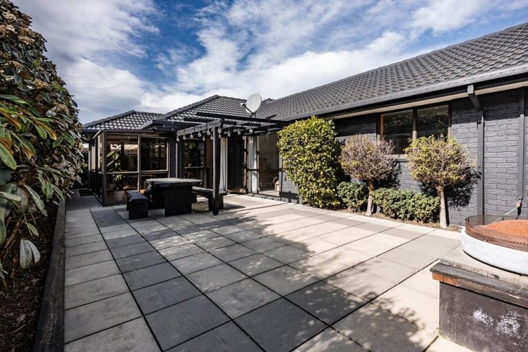 Photo of property in 16b Beauford Place, Parklands, Christchurch, 8083