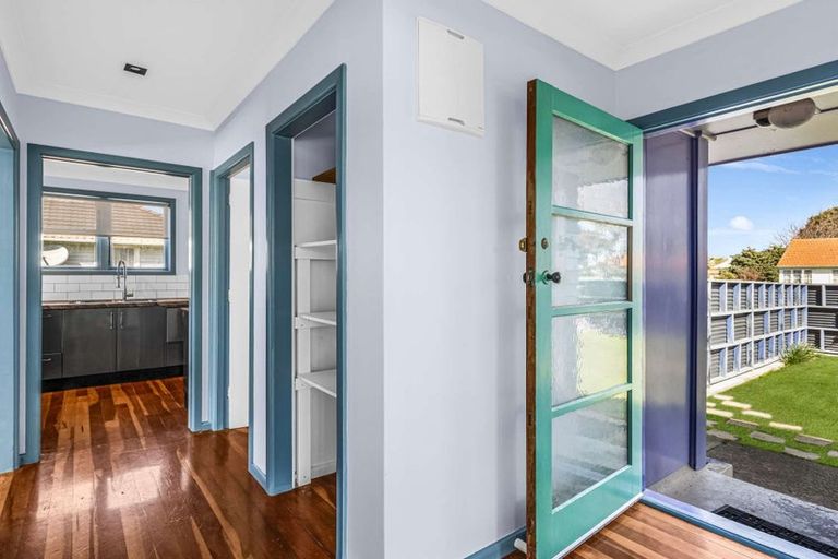 Photo of property in 86 Nuffield Avenue, Marewa, Napier, 4110