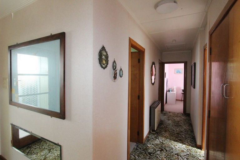 Photo of property in 4 Sedcole Street, Pahiatua, 4910