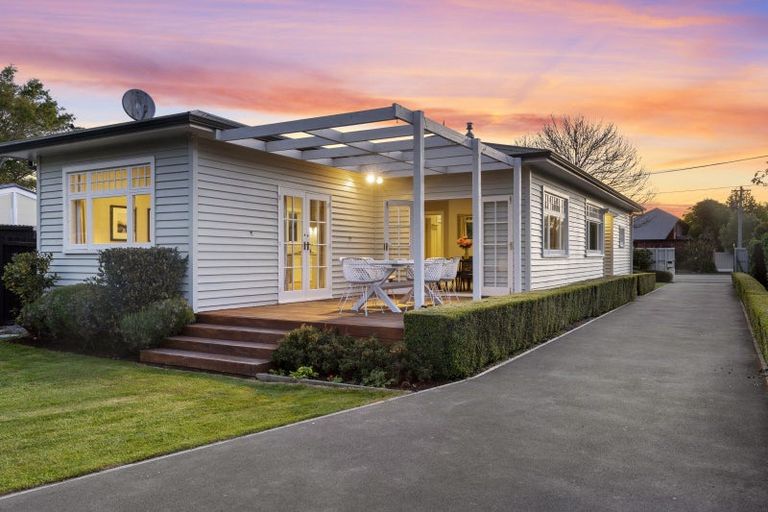 Photo of property in 42 Barrington Street, Somerfield, Christchurch, 8024