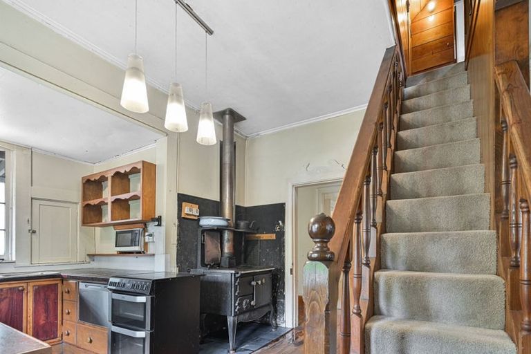 Photo of property in 2 Rose Street, Waipawa, 4210