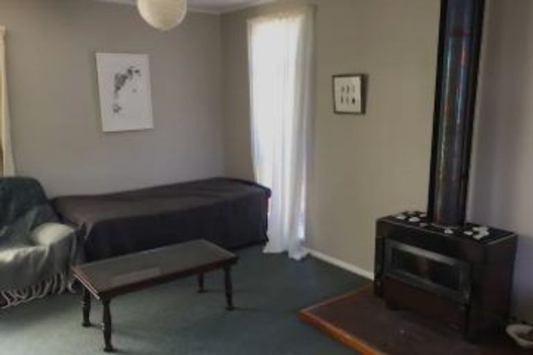 Photo of property in 2 Park Lane, Omarama, 9412