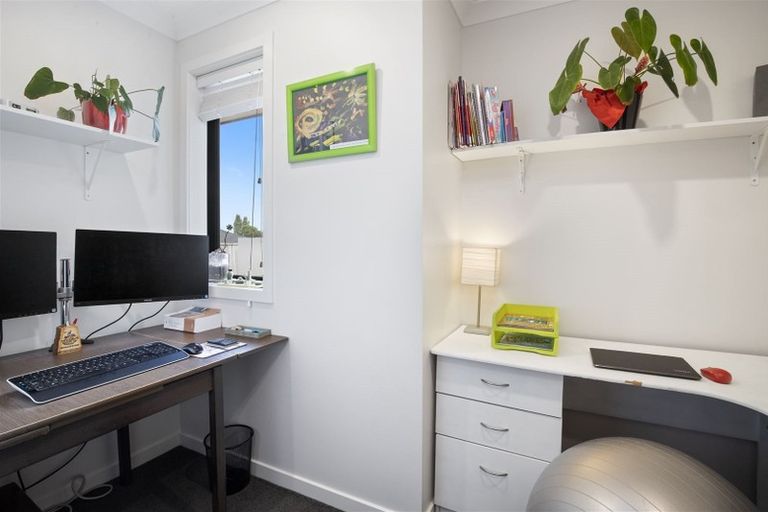 Photo of property in 85 Beatty Road, Pukekohe, 2120