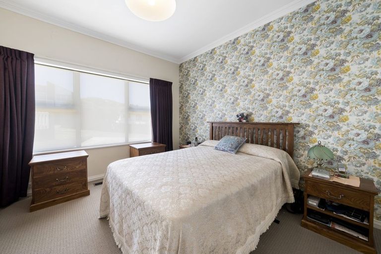 Photo of property in 46 Eskdale Road, Papakowhai, Porirua, 5024