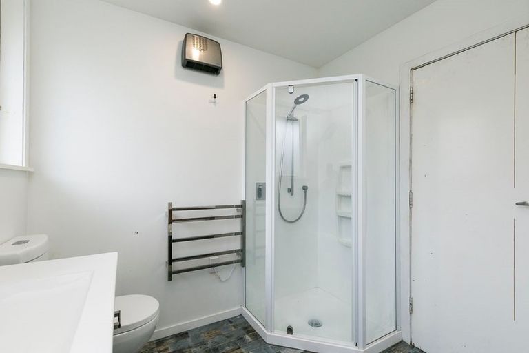 Photo of property in 43 Hiwi Crescent, Titahi Bay, Porirua, 5022