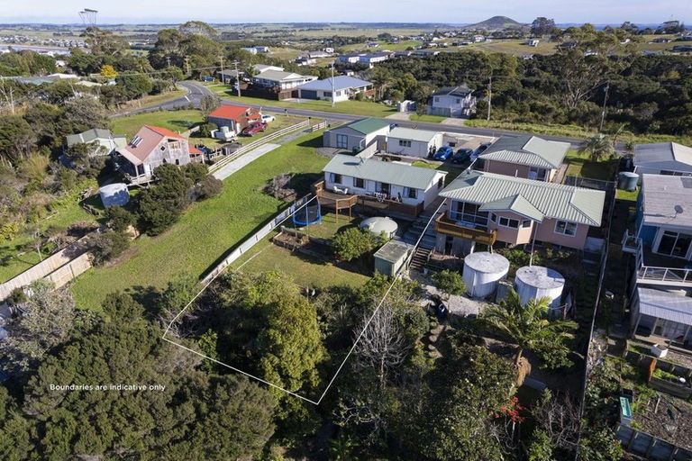 Photo of property in 10 De Surville Road, Karikari Peninsula, Kaitaia, 0483