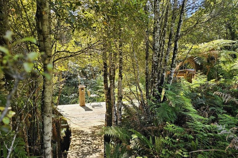 Photo of property in 215 Clifton Road, Kaiata, Greymouth, 7805