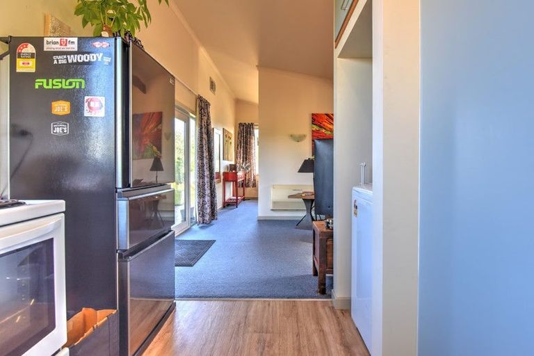 Photo of property in 77 Northumberland Street, Tapanui, 9522