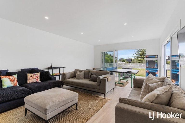 Photo of property in 1 Ayr Street, Waihi Beach, 3611