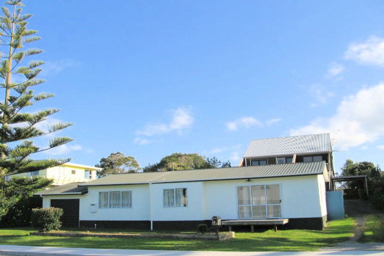 Photo of property in 1314a Papamoa Beach Road, Papamoa Beach, Papamoa, 3118