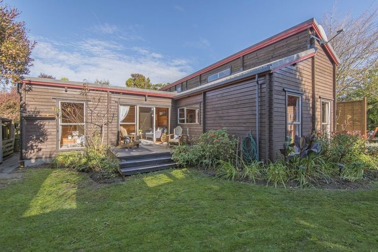 Photo of property in 19 Birdling Place, Halswell, Christchurch, 8025