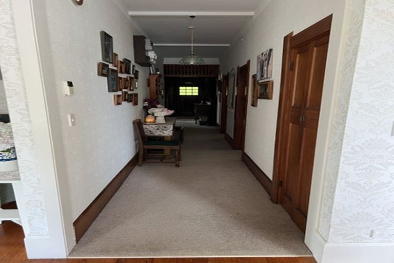 Photo of property in 16 Fairfield Road, Hawera, 4610