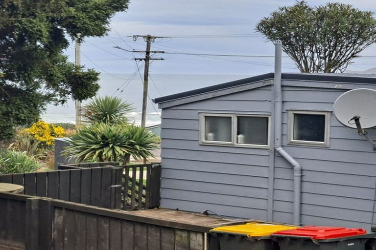 Photo of property in 12 Rata Street, Kaka Point, Balclutha, 9271
