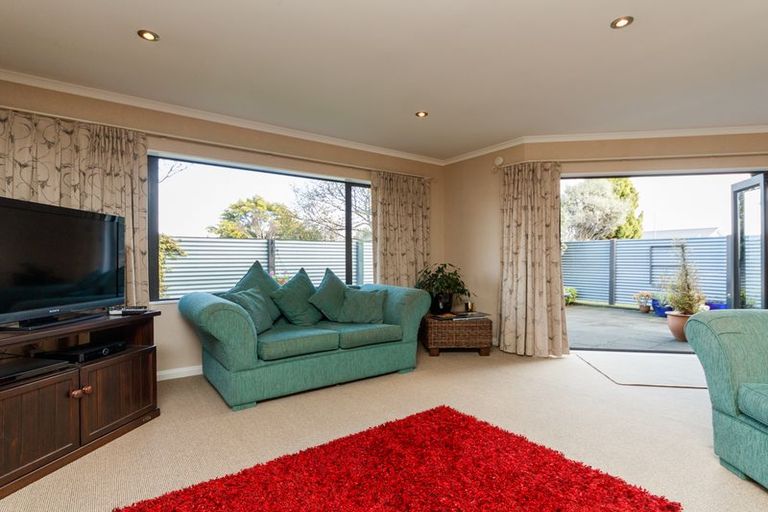 Photo of property in 19a Carlisle Street, Milson, Palmerston North, 4414