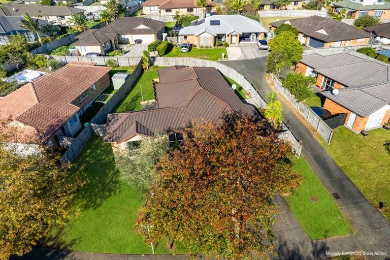 Photo of property in 6 Bibury Avenue, Henderson, Auckland, 0612