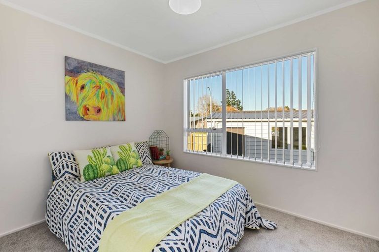 Photo of property in 48 Hamilton Drive, Waiuku, 2123