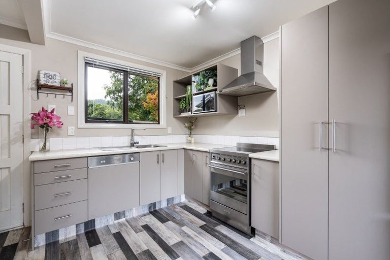 Photo of property in 12 Freyberg Avenue, Sawyers Bay, Port Chalmers, 9023