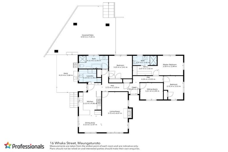 Photo of property in 16 Whaka Street, Maungaturoto, 0520