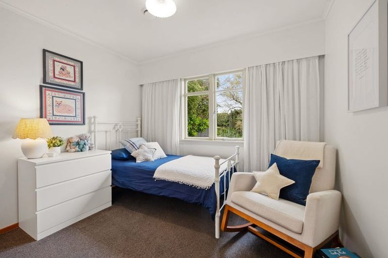 Photo of property in 329 Frankley Road, Ferndale, New Plymouth, 4310