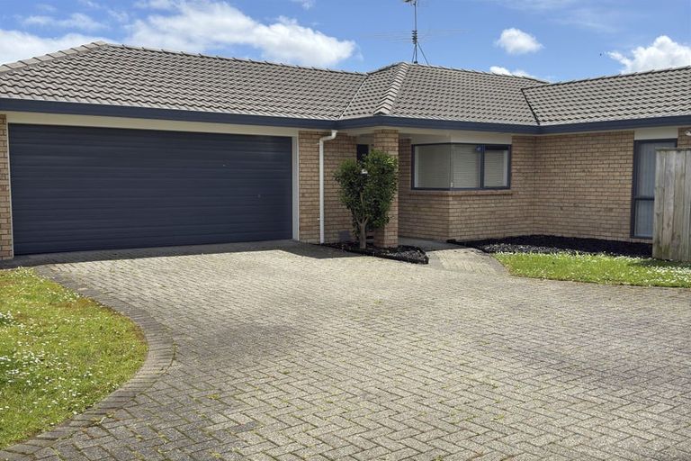 Photo of property in 70 Sheriff Place, Randwick Park, Auckland, 2105