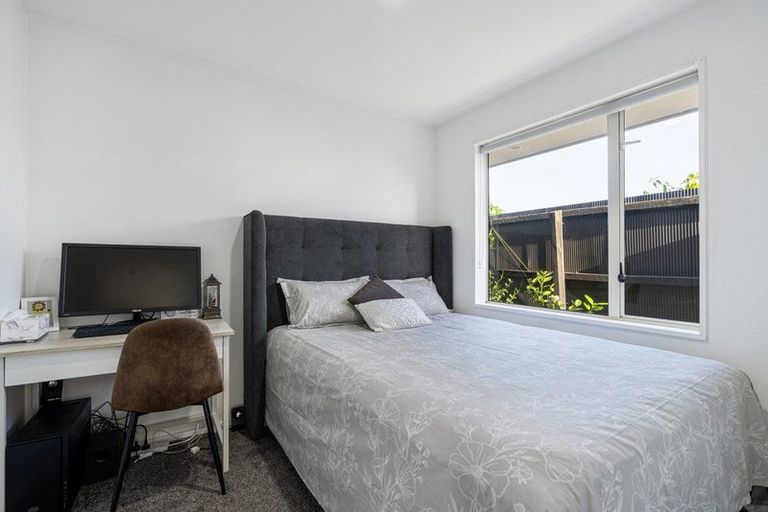 Photo of property in 21a Belfast Road, Belfast, Christchurch, 8051