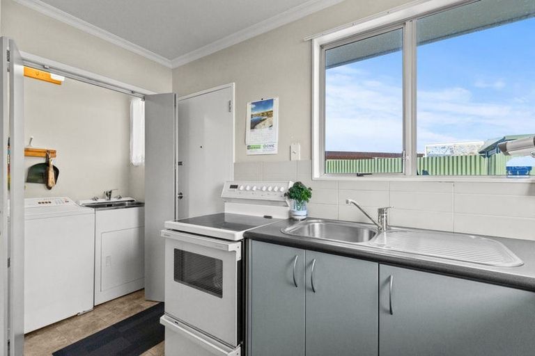 Photo of property in 2/84 Seymour Street, Blenheim, 7201