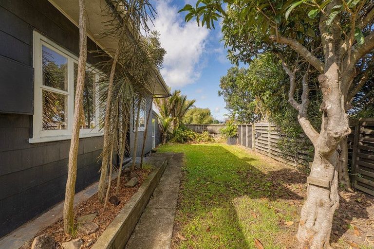 Photo of property in 201 Cook Drive, Whitianga, 3510