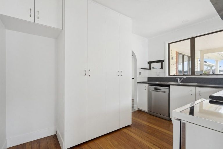 Photo of property in 16 Tawai Street, Trentham, Upper Hutt, 5018