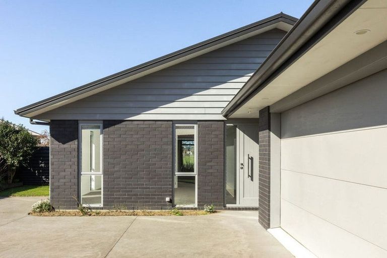 Photo of property in 20b Carisbrooke Street, Katikati, 3129